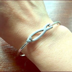 Sterling Silver Clasp Bracelet-Fish/Ichthys Design